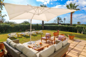 Frontline beach apartment -Los Monteros Palm Beach